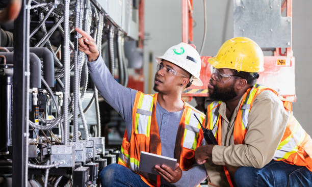 Best Affordable Emergency Electrician  in Scotts Valley, CA